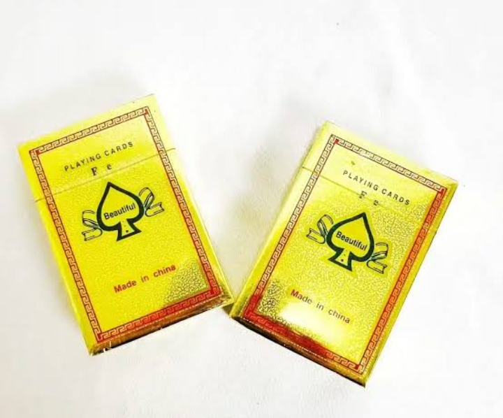 كوتشينا دهبى ورق